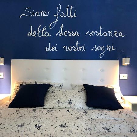 Bed And Breakfast Villa Giovanna Rimini Bagian luar foto