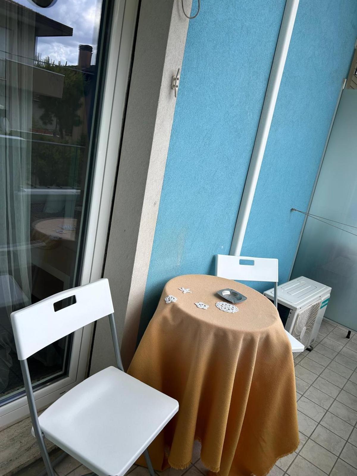 Bed And Breakfast Villa Giovanna Rimini Bagian luar foto